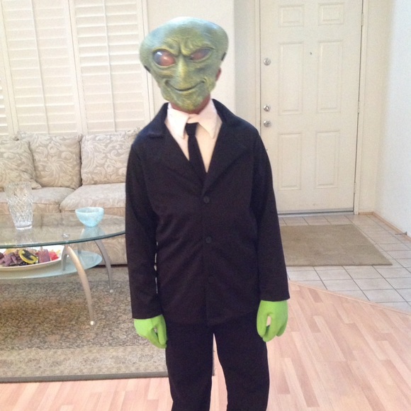 “ALIEN AGENT” COSTUME•INCLUDES EVERYTHING ON PACKAGE•GREAT COSTUME•LIKE NEW - Picture 6 of 7